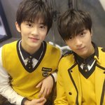 [모두드루와] <b>엑스형</b>하고 개찰떡인 사진