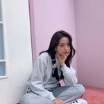 <b>청하</b> Cherry kisses 꼭 들어봐