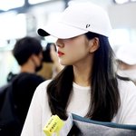 여돌 볼캡 사진 뿌려줘