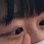 얘들아 내 눈 왜이러는거야..