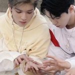 [NCT] 툥과도리 옆에서보면 얼마나 웃길까