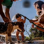 흐뭇한 미소가 생기는 가족