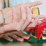 와 뷔 손톱바디 짱<b>길다</b>