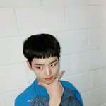 [펜타곤] <b>머리만</b>보면 이상한데