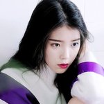 팬들이 엄청 존버중인 아이유 앨범 시리즈
