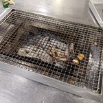 [이것좀봐줘] 씹다뱉은 장어먹어보라며, 2점남기고 인터넷에 올린다는...