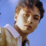 아 잠깰겸 본진 앨범 보는중