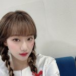 [댓글부탁해] 이나은 립 뭘까 ㅠㅠ