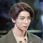 [모두드루와] 남돌 안경 스타일링 모음