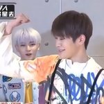 [NCT] 최애곁에 좋아하던사람들이 모이는게 <b>신기방기</b>