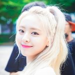 미모에 나도 모르게 <b>fall</b> in love!