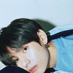 <b>아미</b>들아 이거 뷔<b>맞음</b>??