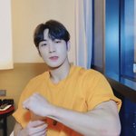 너네 <b>최대</b> 몇시간까지 깨어있어봄?