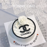 [꼭조언부탁] 여친한테 샤넬 <b>케익</b> 사주려고 하는데요