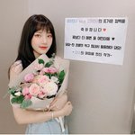 <b>더</b><b>쇼</b>에서 컴백할때마다   꽃다발 받는 아이돌