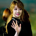 최근에 <b>케이</b><b>팝</b>에 대해 배웠는데, 아주 예쁜 여자 아이<b>돌</b>을 찾았습니다...