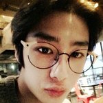 [ㅇㅇ] 연생때 이정도면 잘생겼다고 소문났겠지?