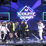 [모두드루와] 충격적인 방탄 라이브 실력.. (엠카 1위 <b>앵콜</b> 라이브)