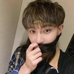 내 앞자리 엔터에 글 쓰는 <b>중임</b>