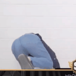 누가 <b>벌칙</b>을 물구나무 서기로 해요