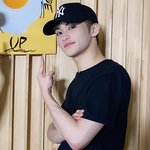 아 나 진짜 소년소년한 애들이 팔뚝 <b>힘줄</b> 보이면 진짜