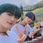 <b>농활</b> 데이트 간 커플 볼사람