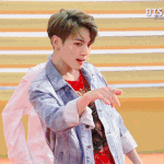 난 아직도 <b>DNA</b> 전정국 보면 심장 떨려