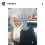 [댓글부탁해] 리사 이거 <b>히잡</b> 두른거야??