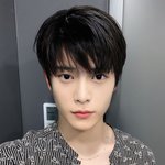 재현 <b>도영</b> 합성짤 ㄹㅇ스엠에서 가만 안둘것같이 생김;;;