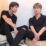 [방탄소년단] 애들 <b>다리</b> 진짜