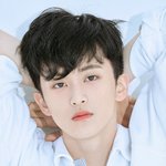 난 늦덕이라 이제서야 <b>we</b> go up 남냠하구 있거든