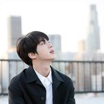 <b>산뜻</b>하고 담백하게 잘생긴 男돌