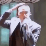 <b>살짝</b> 머릴~ 쓸어올린~