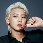 [EXO] 찬열이 네시퓍 사진 뜬<b>거보셈</b>