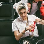 [NCT] 태용이 코카<b>콜라</b> 광고찍었을때