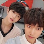 빅히트 <b>서바</b> 아이랜드 연생들 셀카 풀림