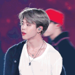 수정)와 진짜 남잔데 바디라인 레전드다