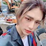 [모두드루와] 스키즈 현진 금발,장발 하니까 엔<b>알지</b> 환성 닮은듯..