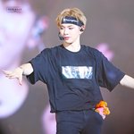 태평양 어깨 소유한 남자 아이돌