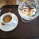 화성시의 가격착한 커피집 avec coffee