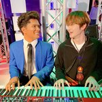 <b>밀랍인형</b> 진짜사람같고 사람이 <b>밀랍인형</b>같음