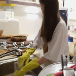 아이유 대할 때와 성동일-김희원 대할 때 다른 여진구ㅋㅋ