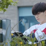 [방탄소년단] 윤기가 읽은책 이거<b>얌</b>