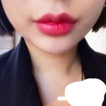 남자들은 여자 <b>입술</b>