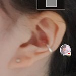 피어싱 이상하냐