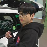 전정국 <b>너드</b>미 진짜 개좋다