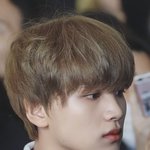 <b>이동혁</b> 이 사진 뭐냐?