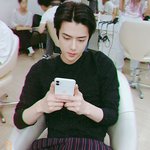 <b>잠옷</b>도 같이 입는 사이