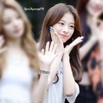 [로켓펀치] <b>윤경</b>이 직캠뜬거 진짜 춤 존잘..