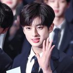이거 ㄴㄱ야,,?